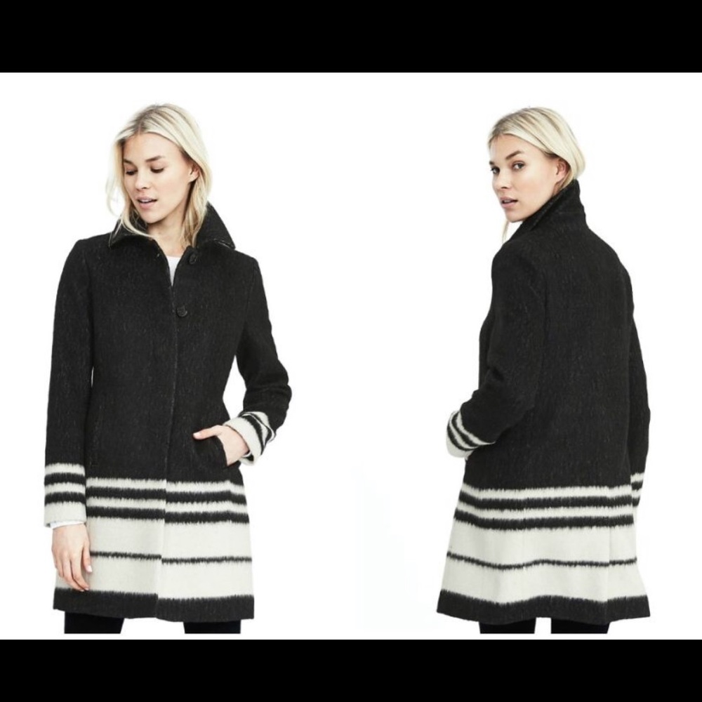 Banana Republic Black Stripe Women’s Winter Coat